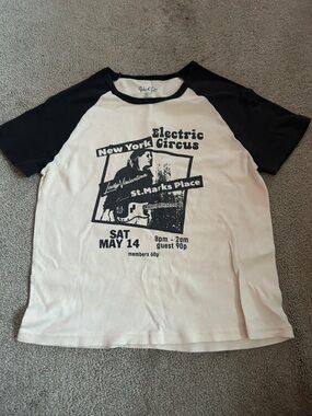 brandy melville baby tee